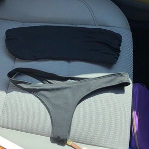 Coulbourne bikini set